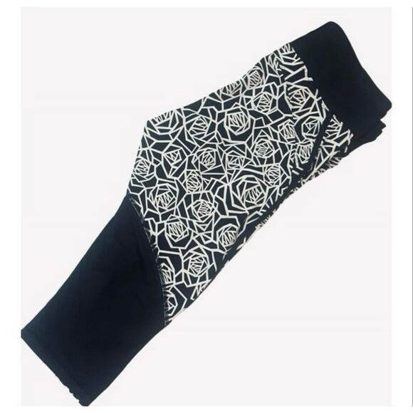 Lululemon Real Quick Posey Crops - Picture 6 of 14